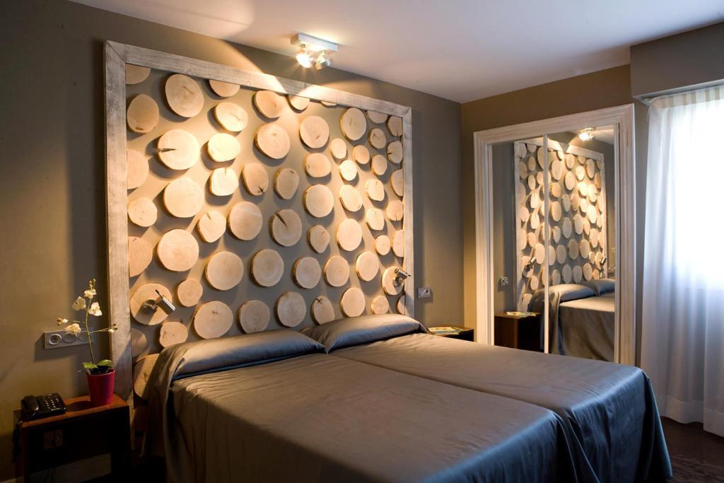 Hotel Salbatoreh Beasain Δωμάτιο φωτογραφία